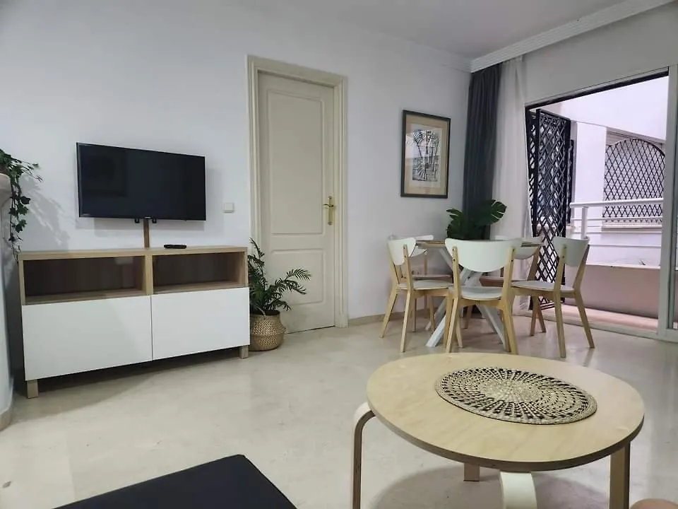 Apartment Beachfront Accommodation Estepona